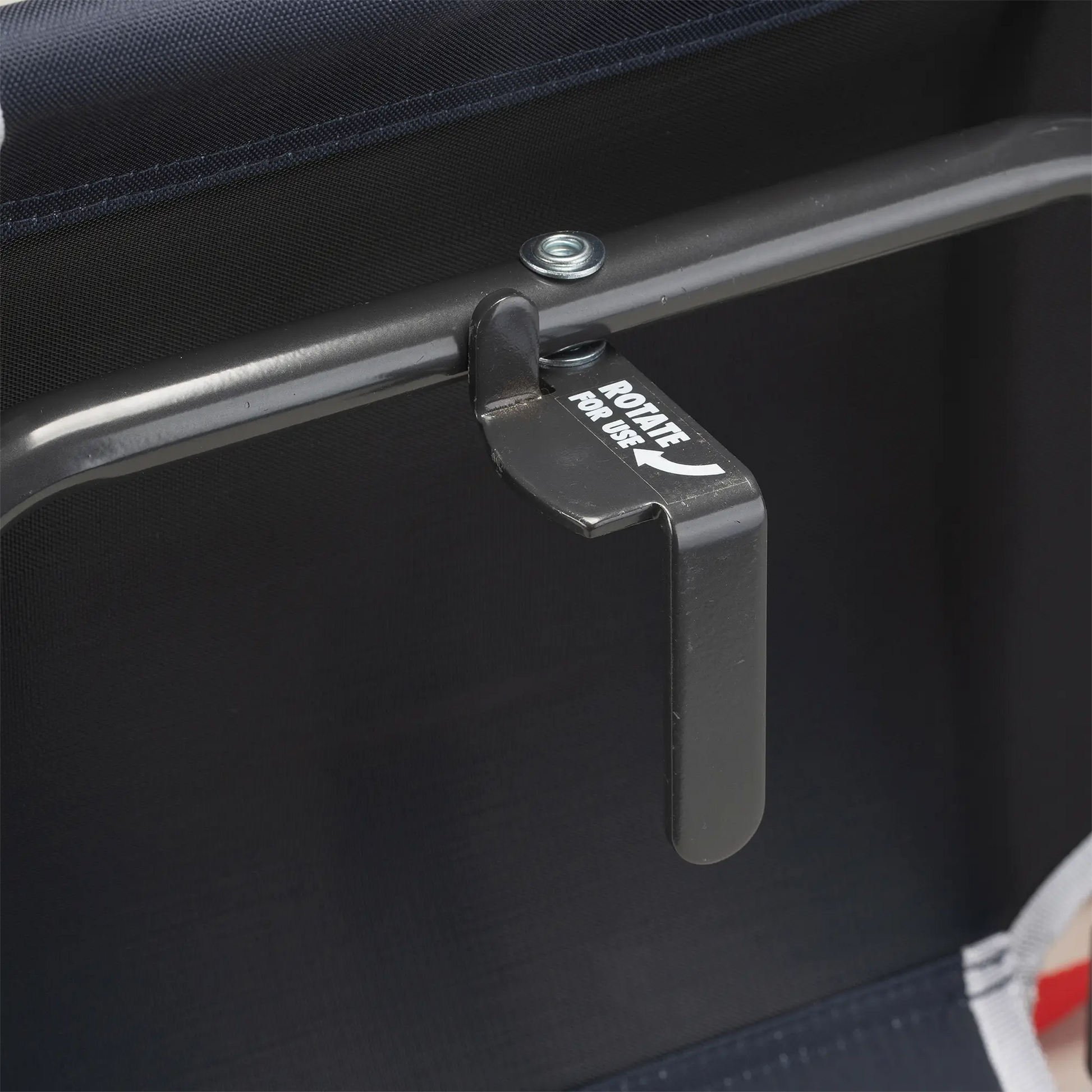 Big Comfort Stadium Chair™ with Armrests - Easy Set