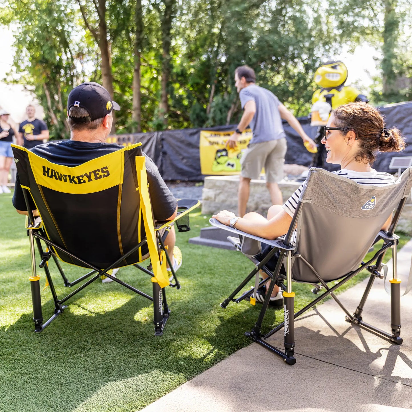 College Comfort Pro Rocker™ - Iowa Hawkeyes - Travel Edit