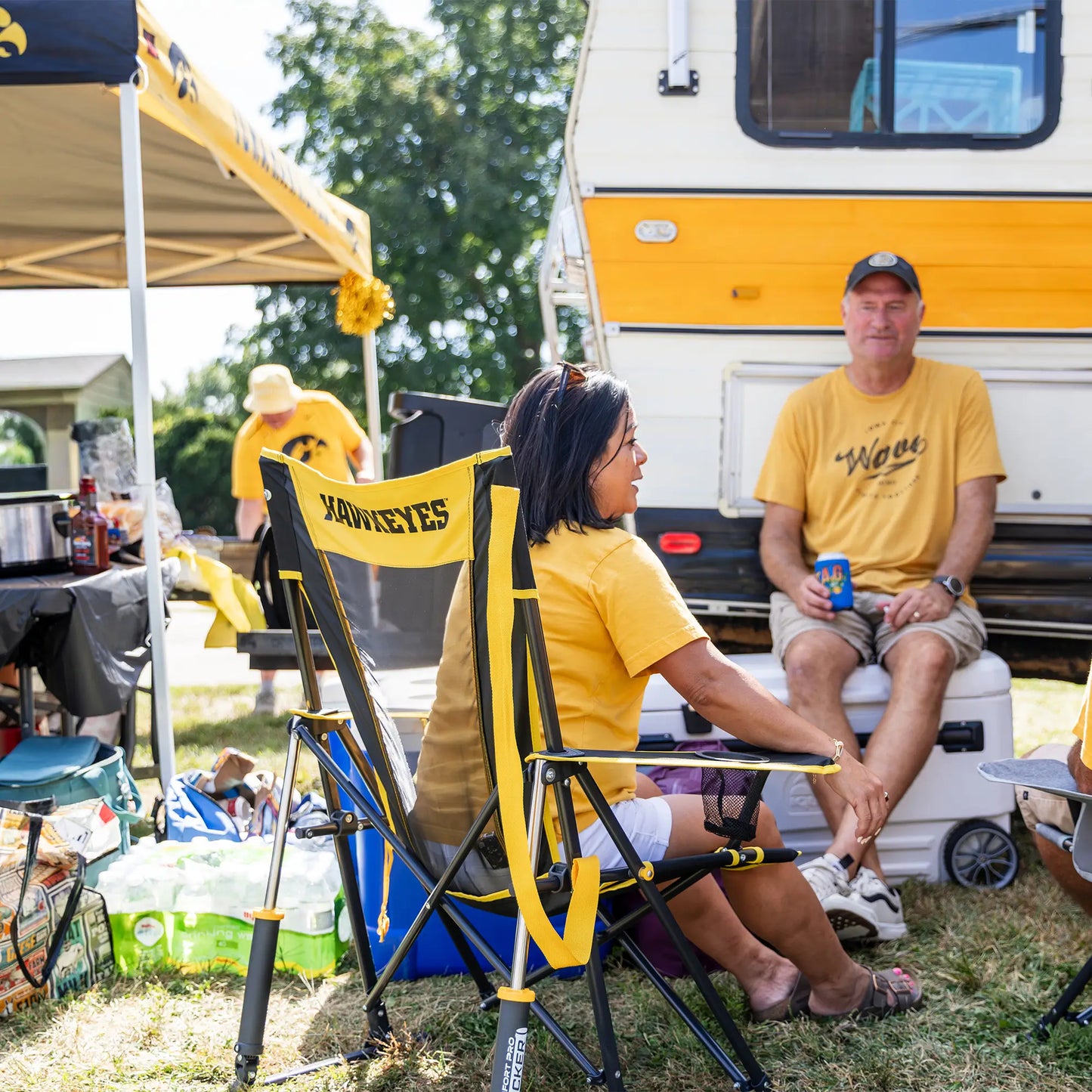 College Comfort Pro Rocker™ - Iowa Hawkeyes - Travel Edit